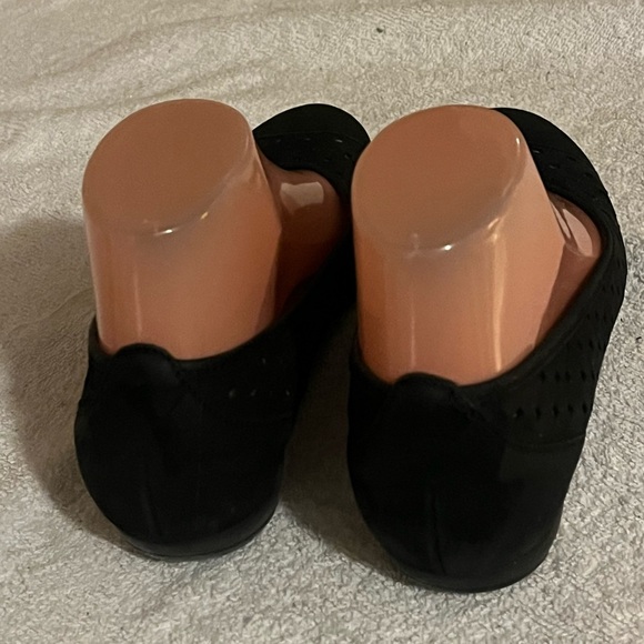 Gabor Hovercraft Black Suede Flats Shoes Sz 7 - Picture 5 of 12